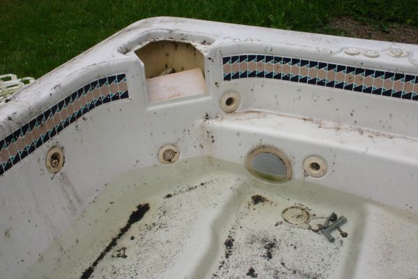 Hot Tub Removal in Queen Creek